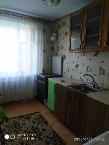 Здається 4 кімнатна квартира для відряджених