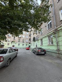 Сдам Двухкомнатную квартиру в центре Югока пр. Южный.