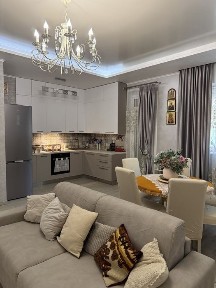Продам затишну 3-х кімнатну квартиру в чудовій локаціі