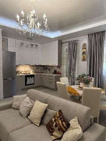 Продам затишну 3-х кімнатну квартиру в чудовій локаціі