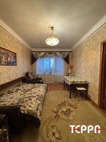 Продаж 2-кімнатної квартири, вул. М. Корищенко