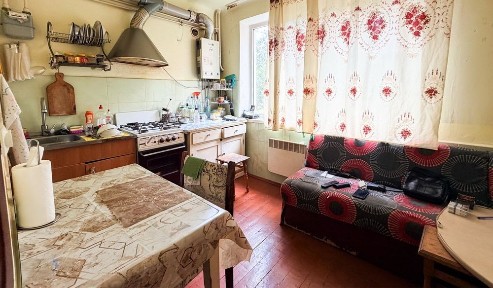 Продається 1-кім квартира в самому центрі Дрогобича