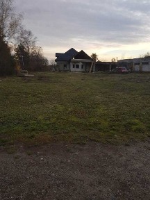 Продається будинок (8км. від м. Мостиська) та нежитлові приміщення
