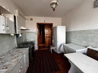Продам добротний житловий будинок