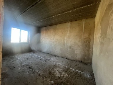 Продається 2 кімнатна квартира район Кварцю