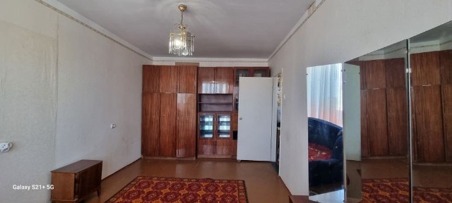Оренда однокімнатної квартири на Шуменському. Район ринку. Ліфт працює.