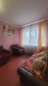 Продам 2-во кімнатну в центрі Марганця.