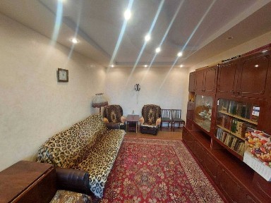 ПРОДАЖ 3-кімн. квартири з чудовим краєвидом на 5 мкрн (ЛІВИЙ БЕРЕГ) (Н)
