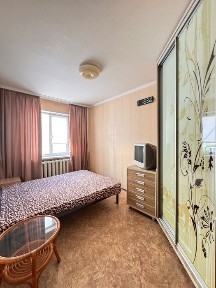 Оренда 2во кімнатної квартири в класній локації.