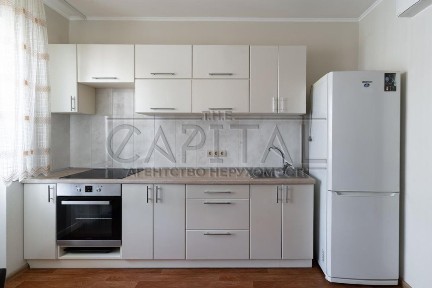 ПРОДАЖ / Світла 3-к квартира ЖК ''Патріотика'' 74м2 / БАЛКОН / Генератор
