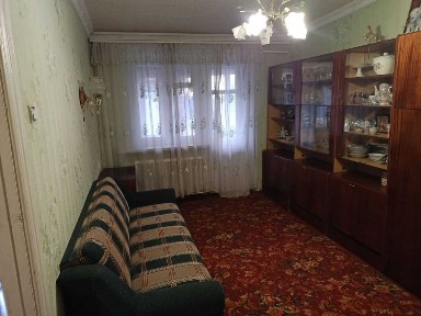Продаж 2- ох кімнатної квартири в центрі міста