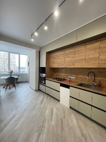 Продаж 2-кімнатної квартири з ремонтом в Софіївській Борщагівці