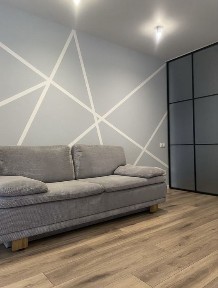 Продам 2 кімнатну квартиру з дизайнерським ремонтом 76м2. Кладова в ціні