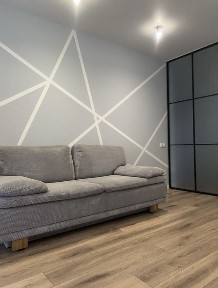 Продам 2 кімнатну квартиру з дизайнерським ремонтом 76м2. Кладова в ціні