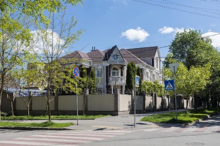 Продаж / Будинок / Шевченківський Центр