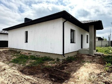 Будинок у Рованцях - 99 м² на 6 сотках!