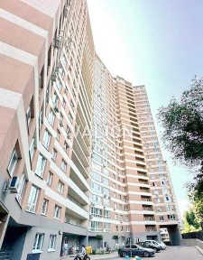 Продам 1-к квартиру в ЖК Family & Friends Солом'янський район. Караваєві Дачі. вул. Новопольова 2