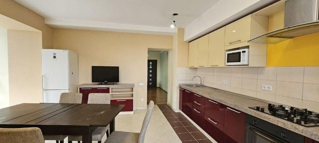 Продаж великої 2-к. квартири, вул. Шевченка, Бровари, Держ. програми ЕК