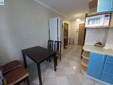 Киев, Приозерная 12а, Оболонь