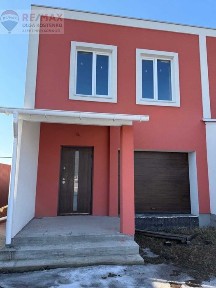 Продаж стильного таунхауса в селі Гнідин