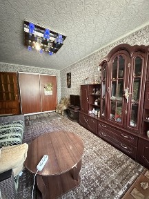 В продаже трехкомнатная квартира на Заболотного / Котовского