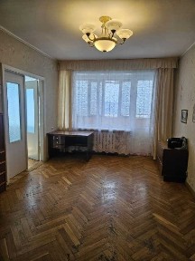 Продаж 2-кімнатної квартири 61 м², Виноградна вул., 1