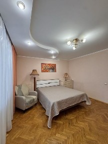 Однокімнатна квартира на Крошні
