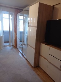 Оренда затишноі просторої однокімнатної квартири