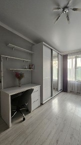 Продам 2-кімнатну квартиру