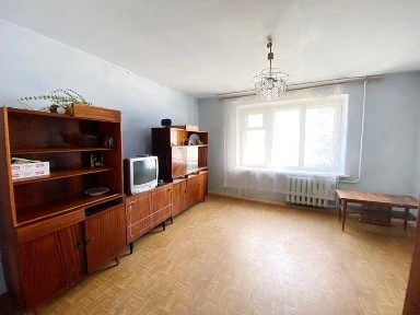 Продажа 2-комнатной квартиры 49.6 м², Киевская ул.