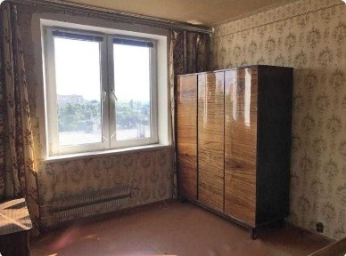 В продаже 2 к. квартира, метро Героев Труда, ул. Непокоренных.