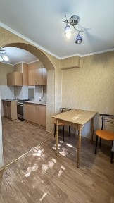 Оренда 1 - кімн. квартири, вул. Пухова, р- к Нива