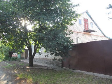 Продається газифікований цегляний будинок по вул. Флотській (р-н Перемоги)