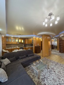 Київ, Дарницький, проспект Петра Григоренка 28