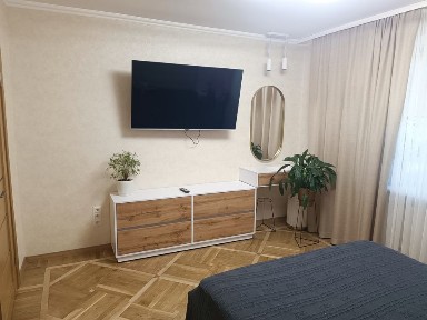 Продаж двокімнатної квартири на корбутовке