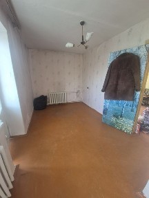 Продам 2-х кімнатну квартиру в Центрі міста без ремонту
