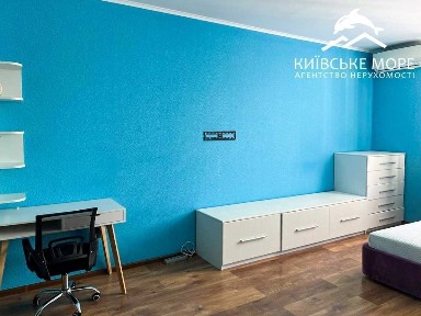 Киев, Воскресенская ул., 14Б