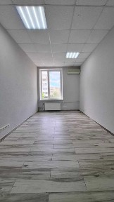 Заброньовано Офіс 15м2 на Симиренка, Борщагівка