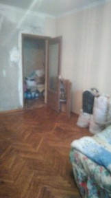 Продам велику 1- кімнатну квартиру на Троєщині 45/19/8, вул Червоної Калини, 81 39000$