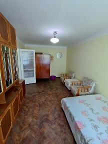 1-кімнатна квартира, вул. Небесної Сотні, Формаркет