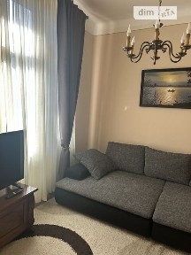 Оренда будинку на добу на вул. Садова, 3 кімнати, спальних місць - 3 • ID 34263495