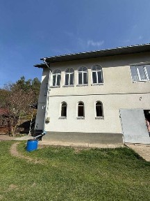 Топ пропозиція особняка біля лісу