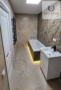 Продаж 2кім. квартири по вул. Смакули