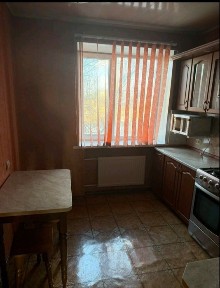 Продам 3 квартиру з ремонтом, вул. Хмельницького (Коперативна)