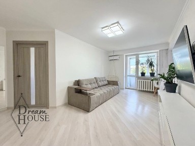 Продаж 3 кімнатної квартири