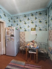 Продам 2 ком. квартиру на правом берегу