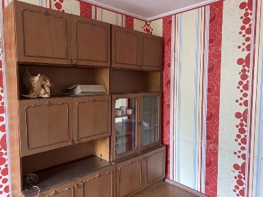 Здам 2 к. кв-ру 54 м. м.Печерська-10 хв. пішки, Мирного вул