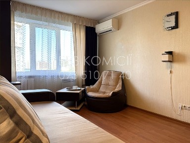 БЕЗ% Оренда 1-кім квартири 34,4 м², вул. Липківського 24, метро Вокзальна, ТРЦ Ультрамарин