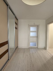 2 кім. квартира, вул. Смілянська, рн жд