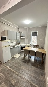 Оренда просторої 3-кімнатної квартири в самому центрі Харкова